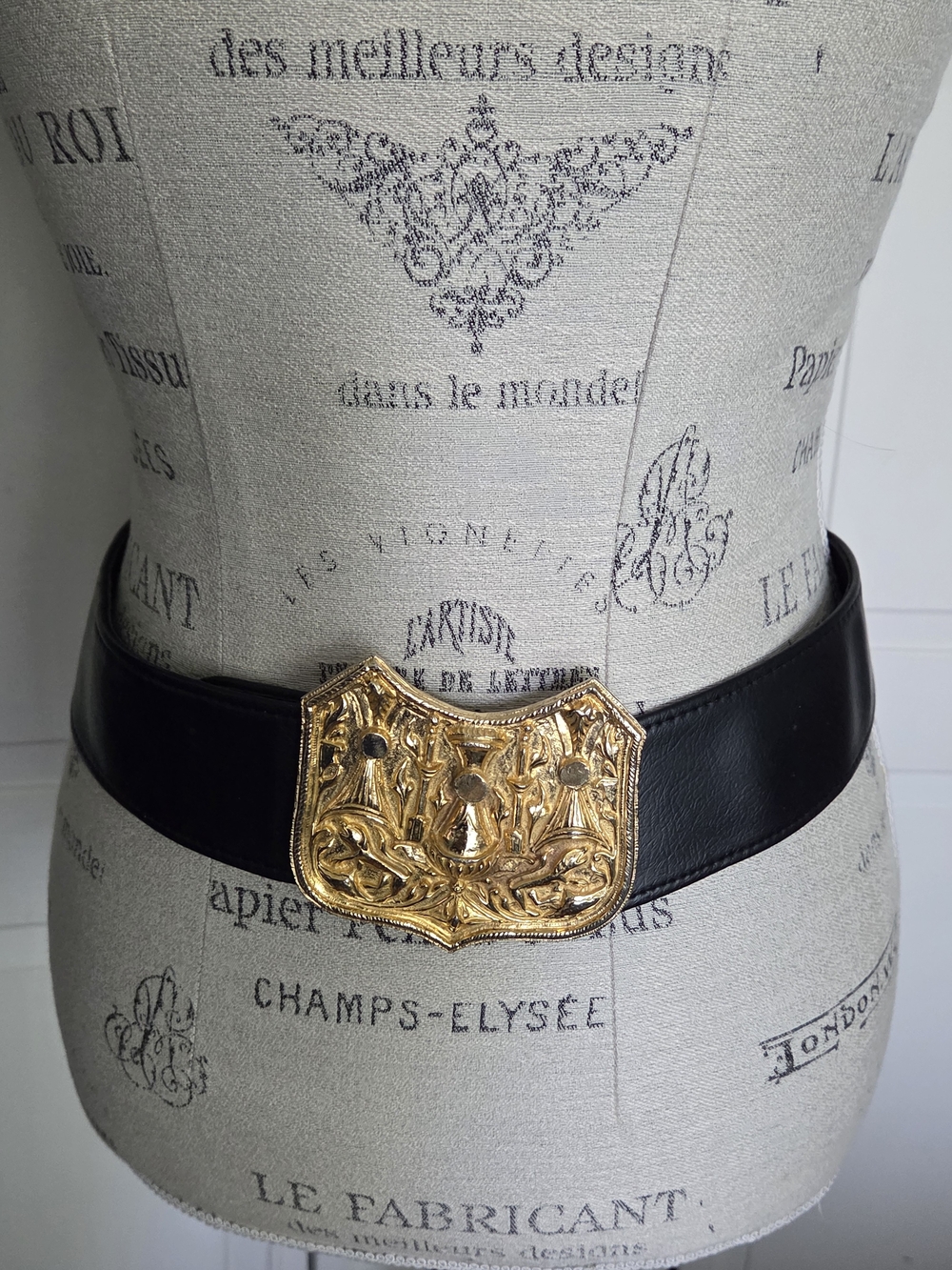 Vintage Signed Accessocraft Egyptian Style Ornate Buckle